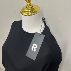 Black Crew Neck Sweatshirt